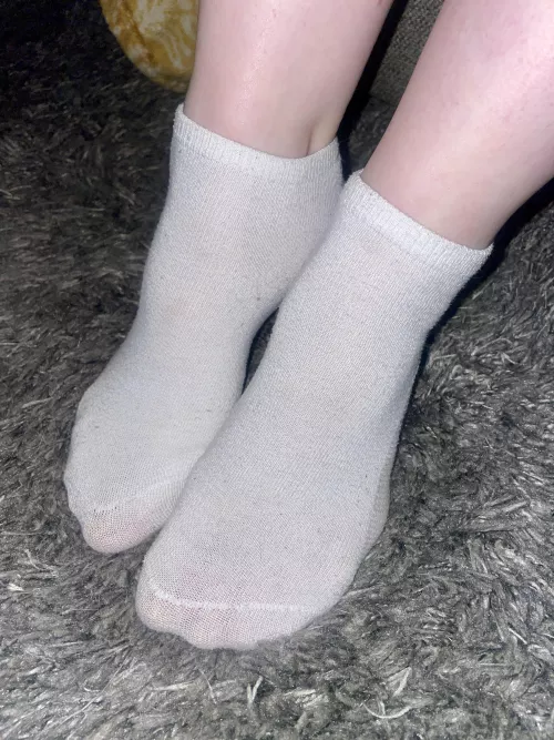 Rub my feet please🥹