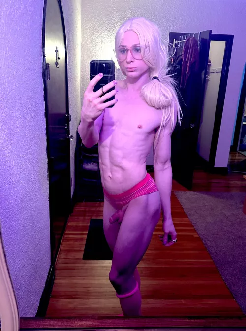 Smooth girl dick wanted fresh air