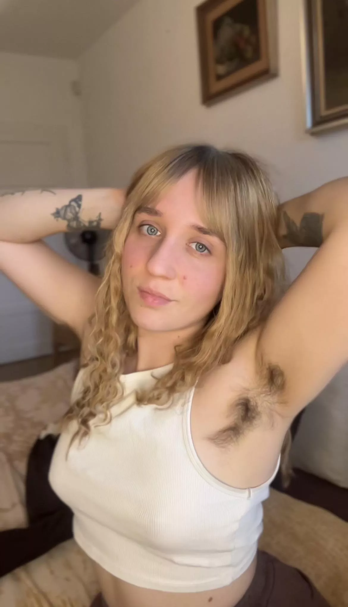 Some think my pits are like this to fit in a trend. It’s not, they are like that because I just don’t care about what’s trending 😇