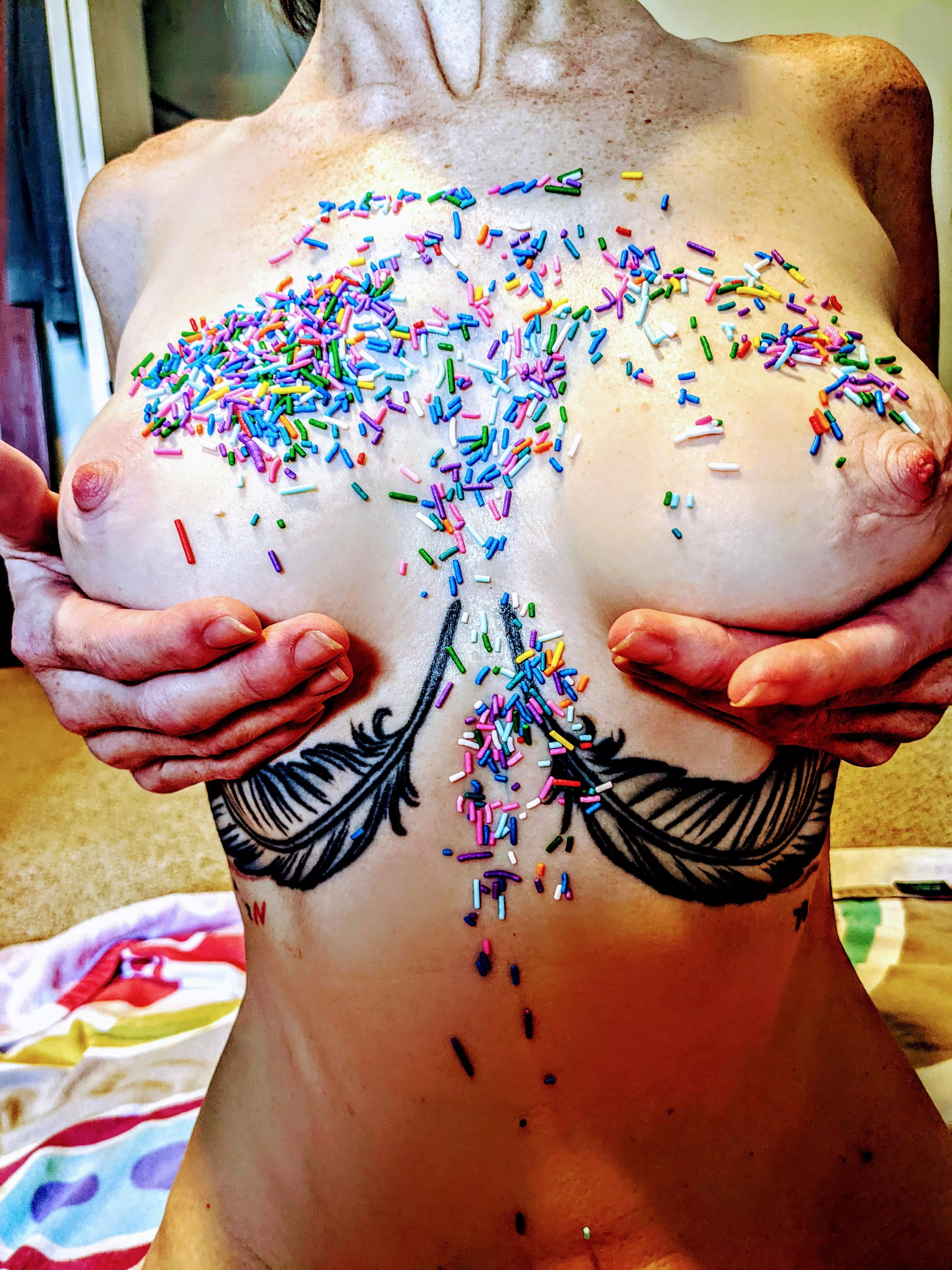 Sprinkle and daddy cream pie 💦