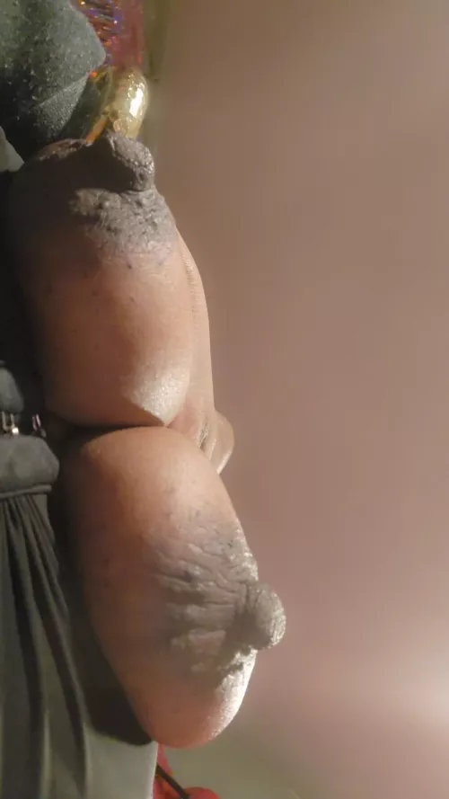 Suck them please Daddy 🥺