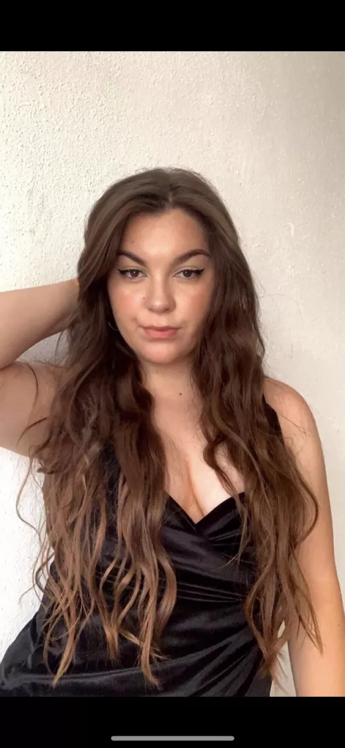 What would u do with this curly slut