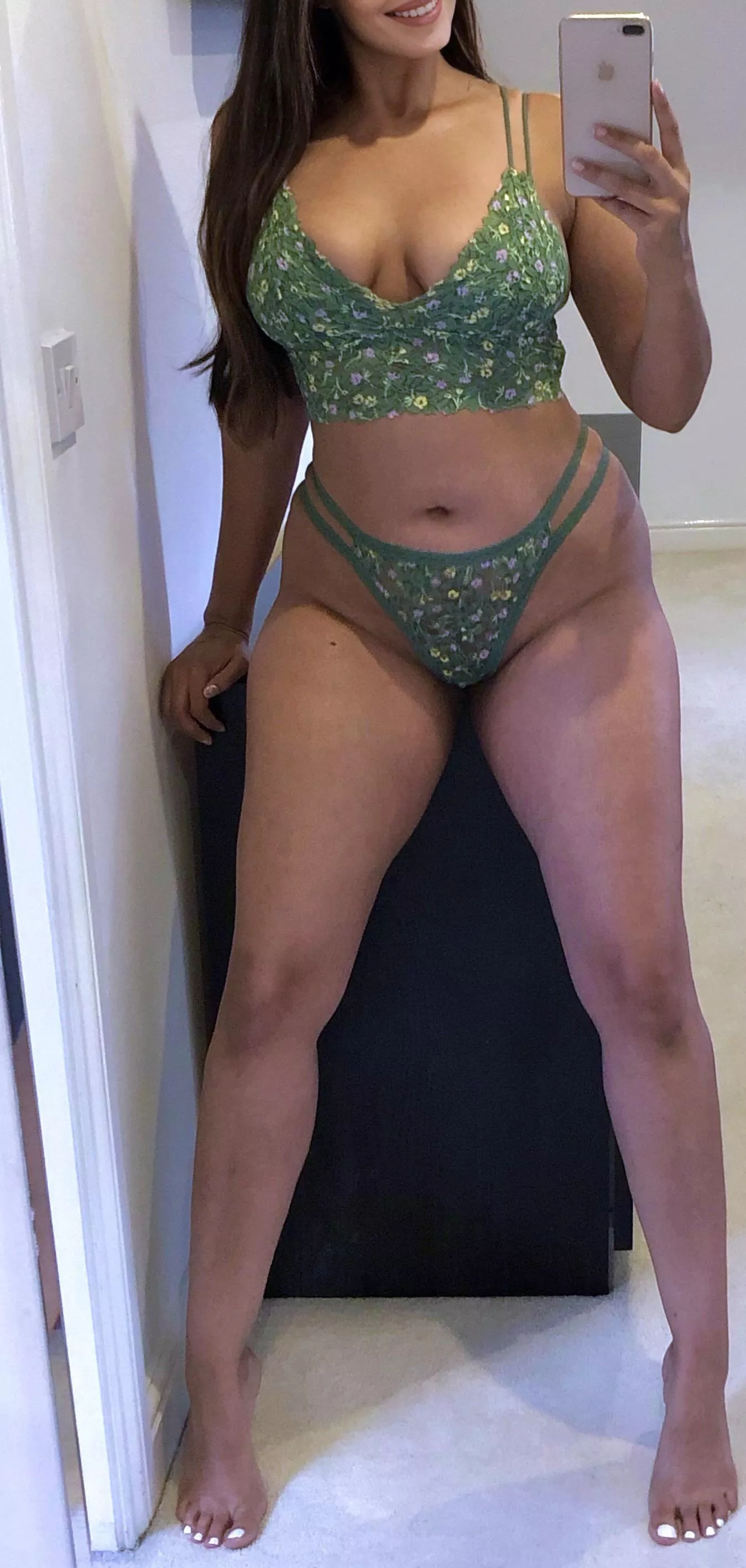 You can achieve anything you want, if you dress for it...💋