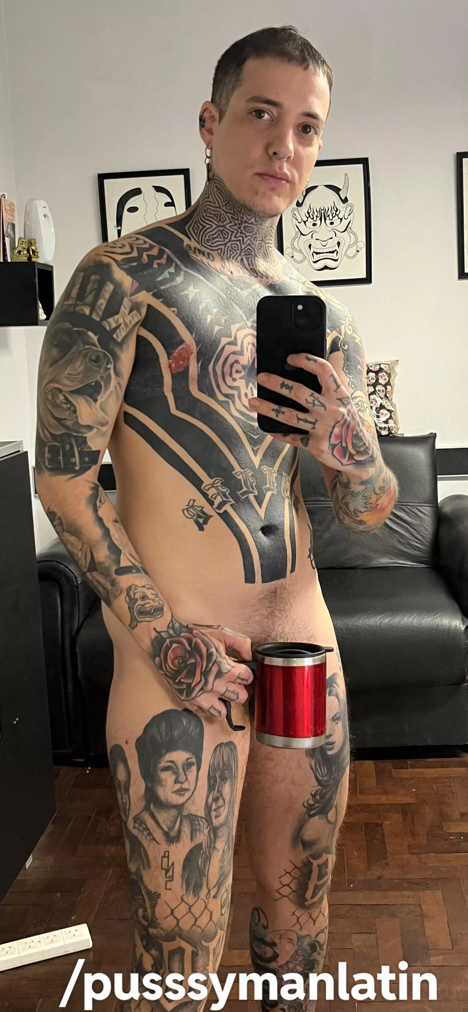 Your trans daddy is ready to play👅💦🔥