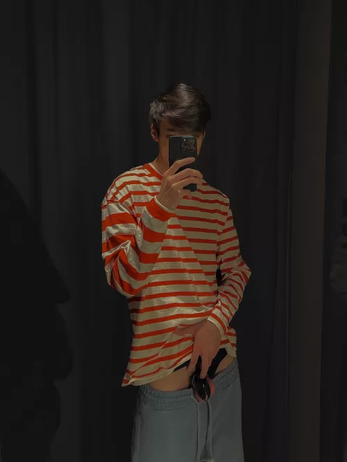 [20] your kinky Korean boy