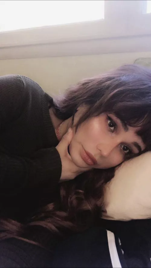 Am I a pretty trans girl pls tell me ?🥹