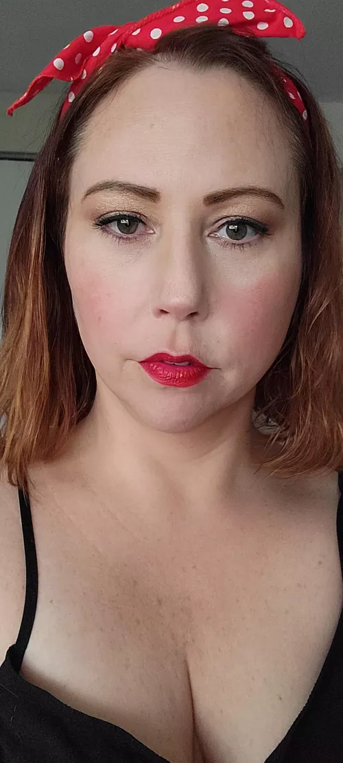 Are freckled redheads your type