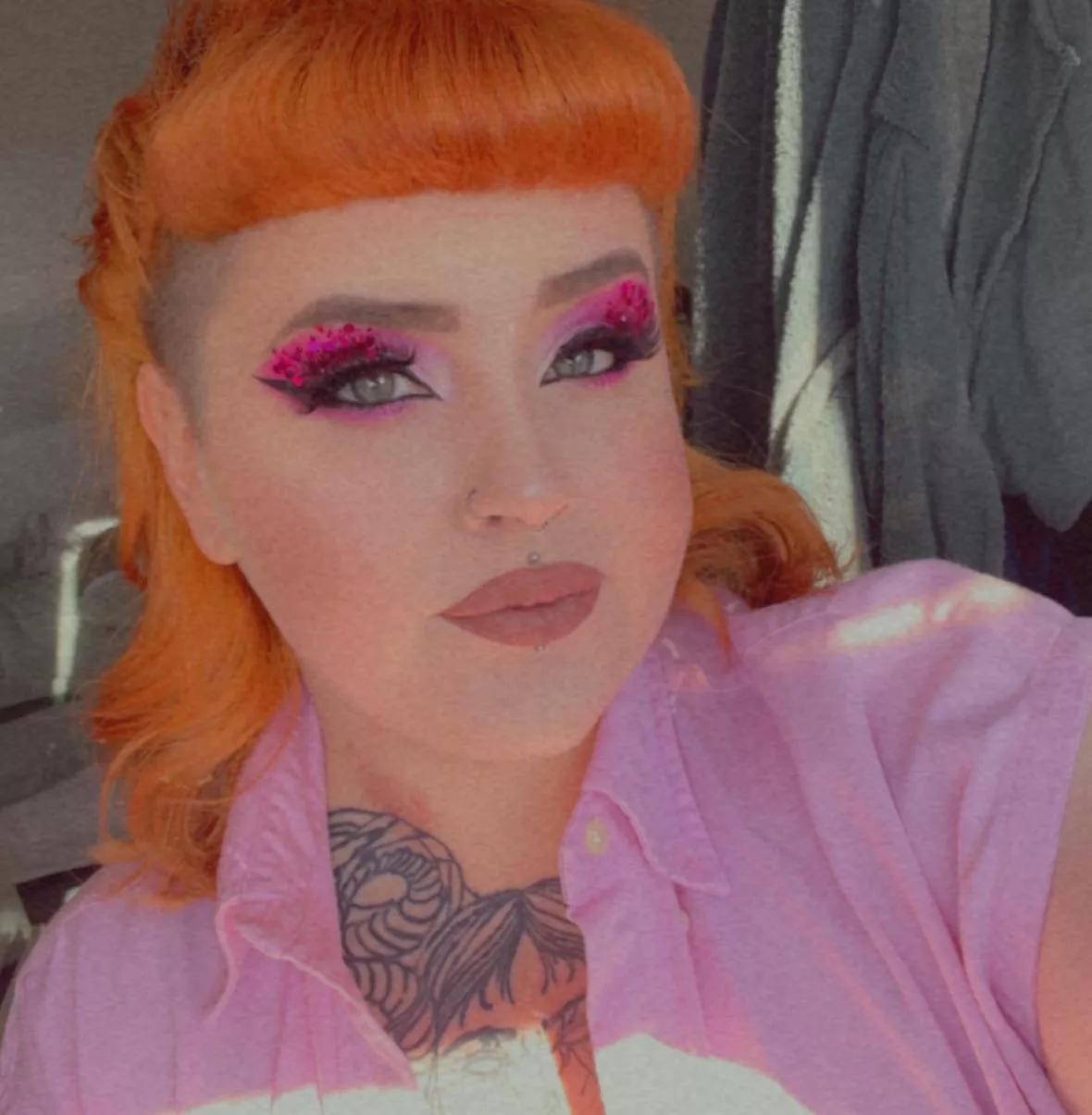 Bright and chunky glitter 💗💗