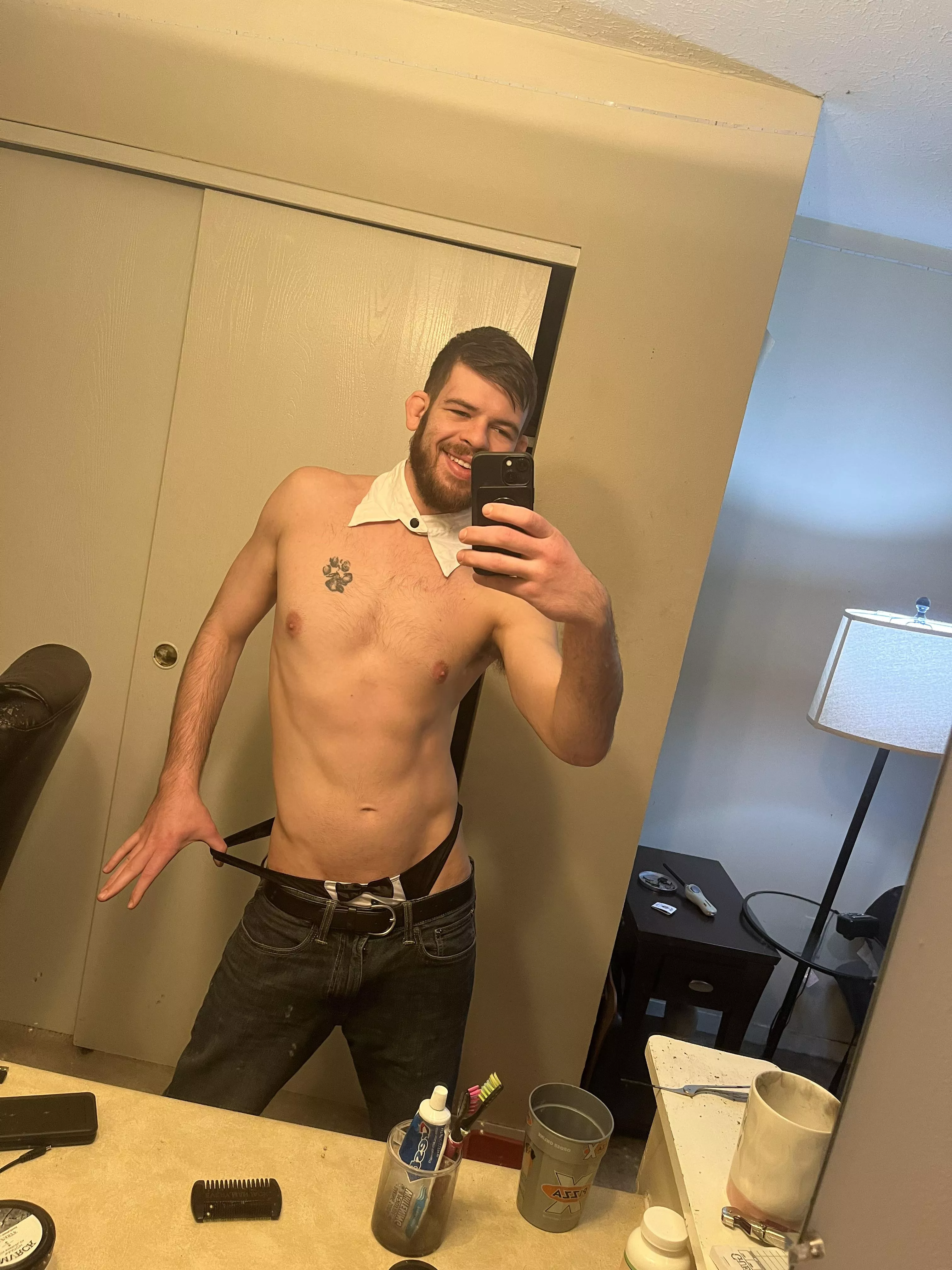 Can I be your server today?😅