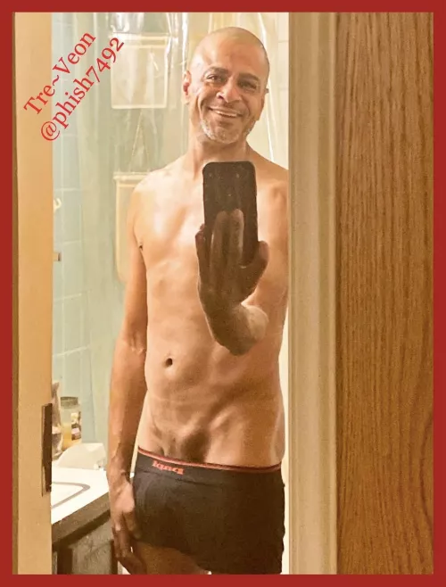 Daily motivation is progress and knowing where I was compared to where I am now (nsfw) (oc)