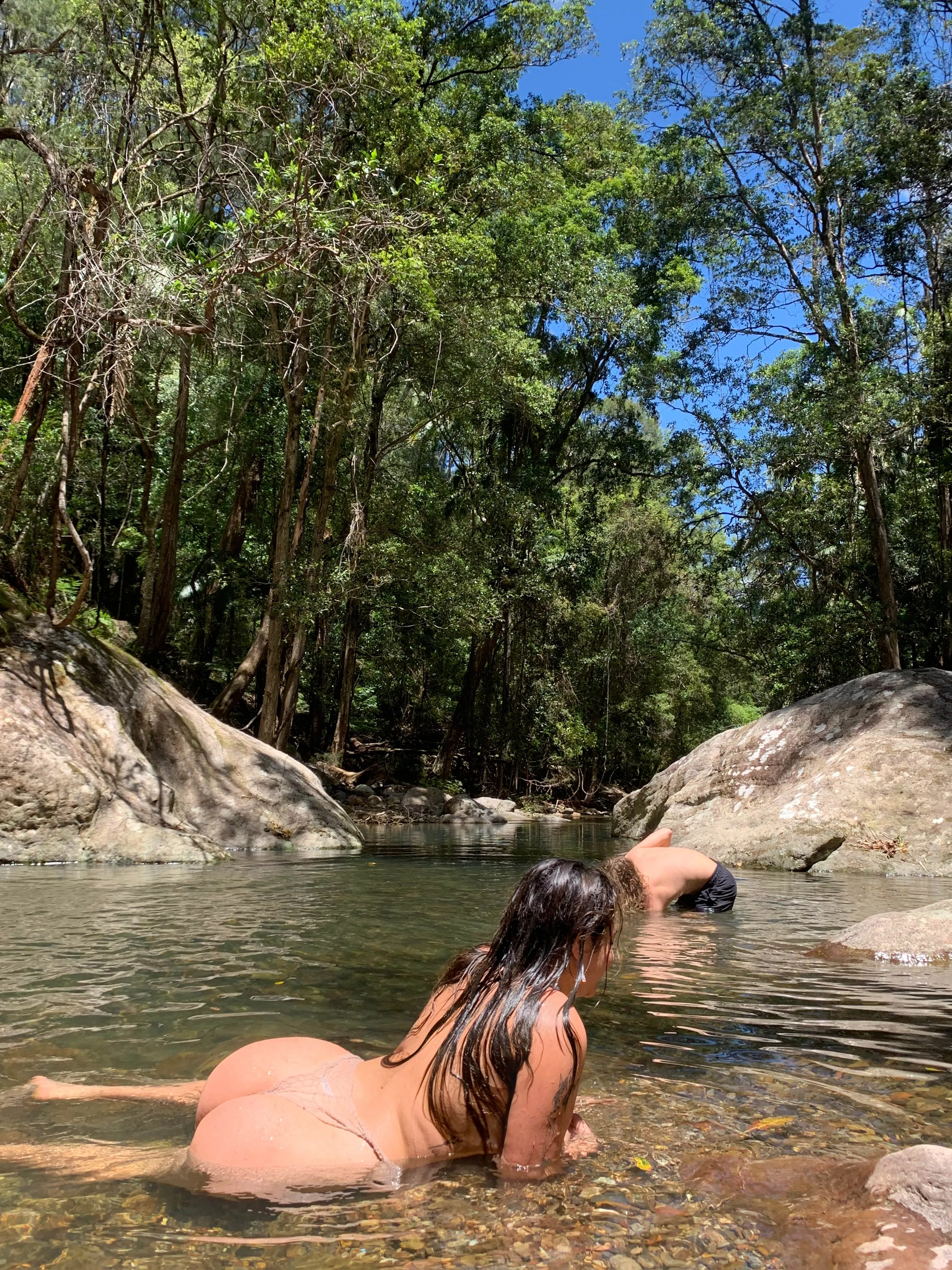 Don't let that guy distract you from seeing this thickness