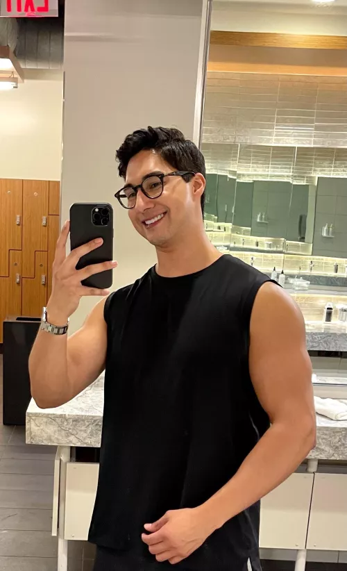 Finally getting more comfortable with myself and how I look