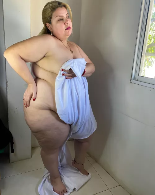 good night guys dream about me but don't abuse ok🙈