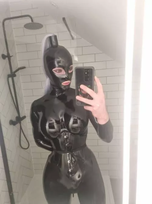 Got a new ponytail hood, what does everyone think? 😊