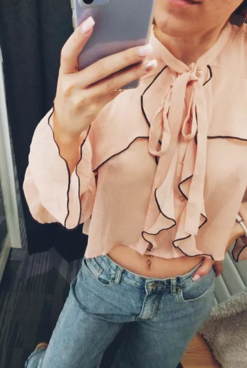 Hey this is my first post on here, How dose this look on me?