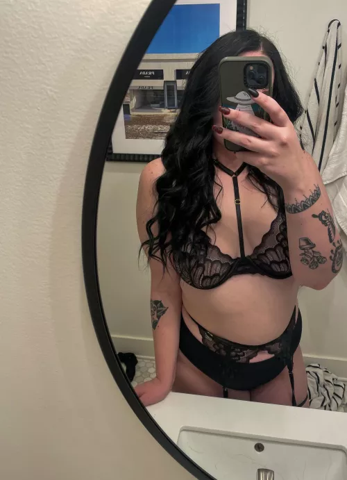 Just missing someone to come tie me up😉