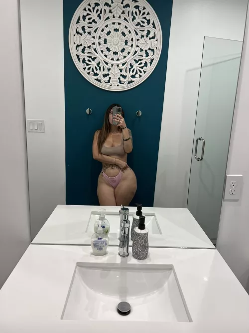 Just thinking about you makes me so damn wet❤️❤️