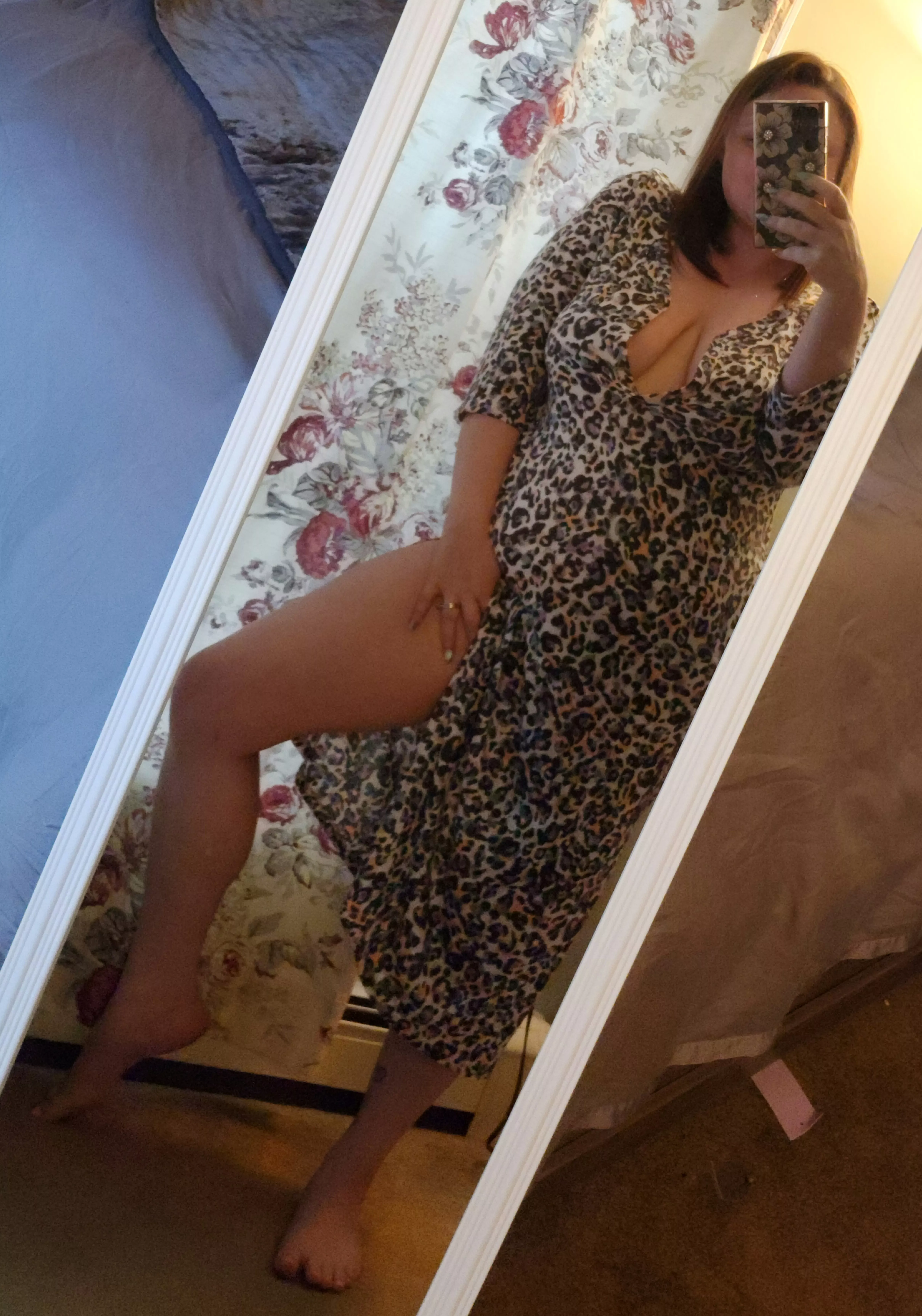 Like my New nightgown?