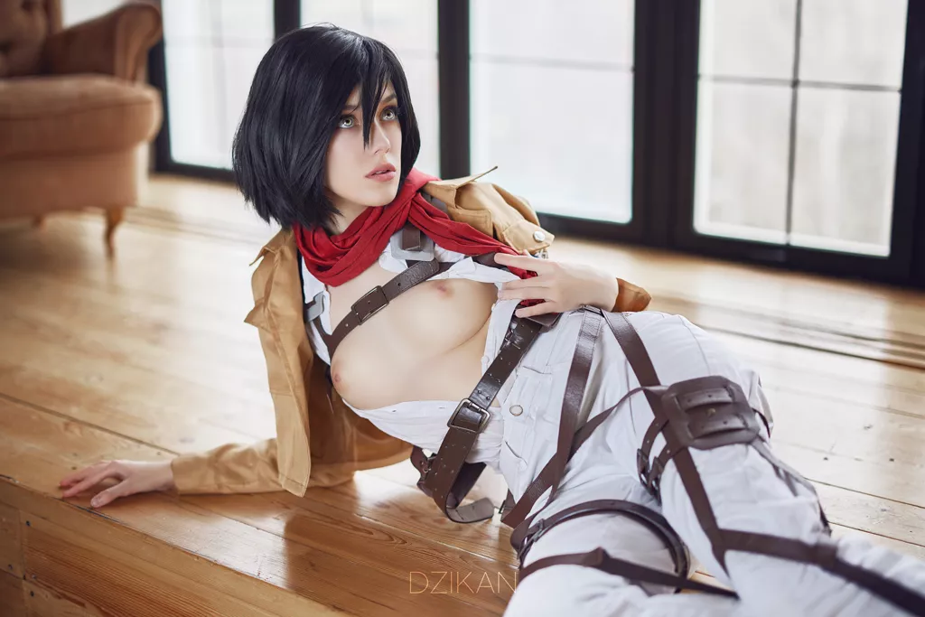 Mikasa Ackerman (Dzikan) [Attack on Titan]