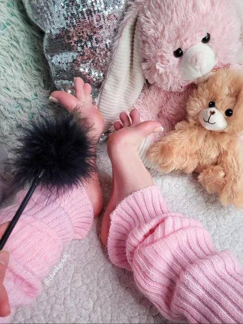 My feet are so ticklish