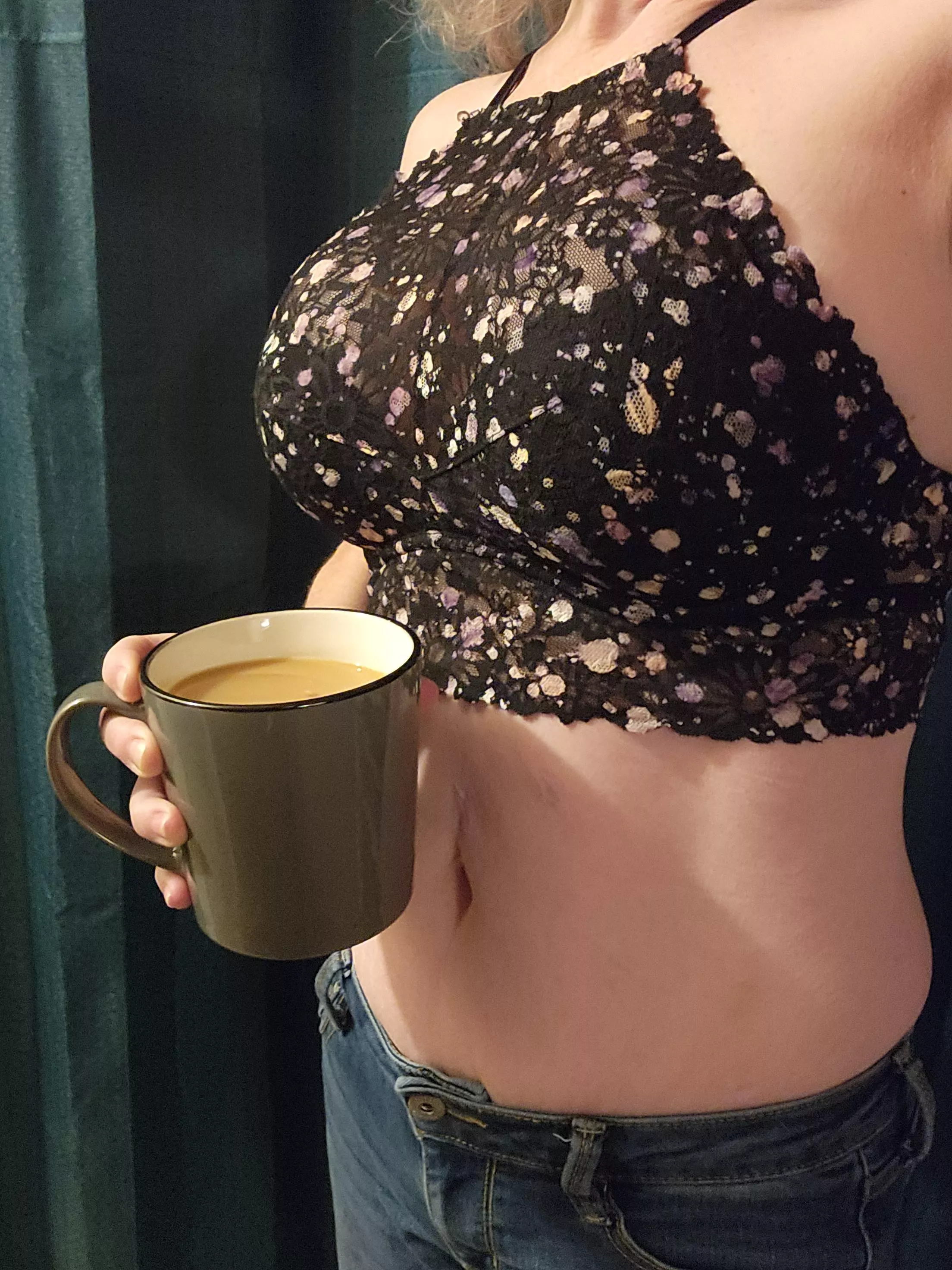 Rise and Shine!! It's Friday!! Yay!!