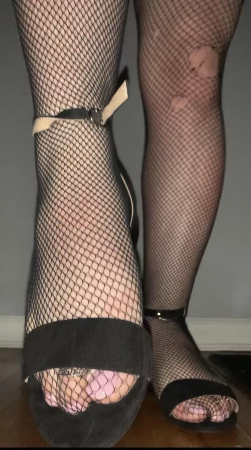 Take off the heels and get licking