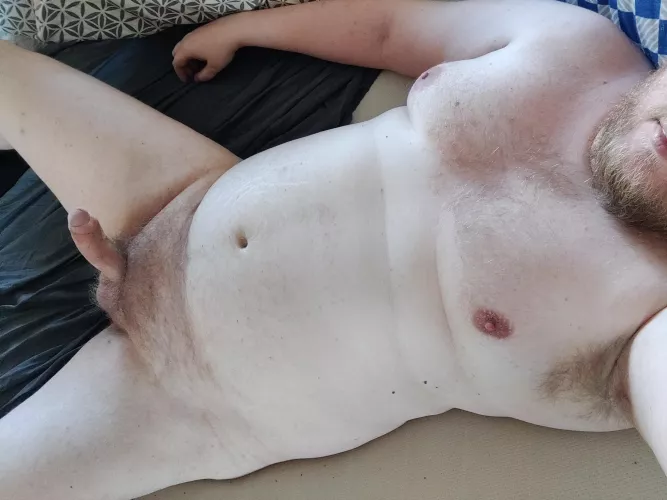 weekend! come lift my legs and have a go!