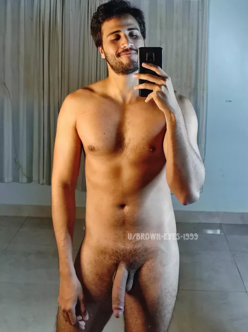 What do you think? Would you like to be my roommate? 😈