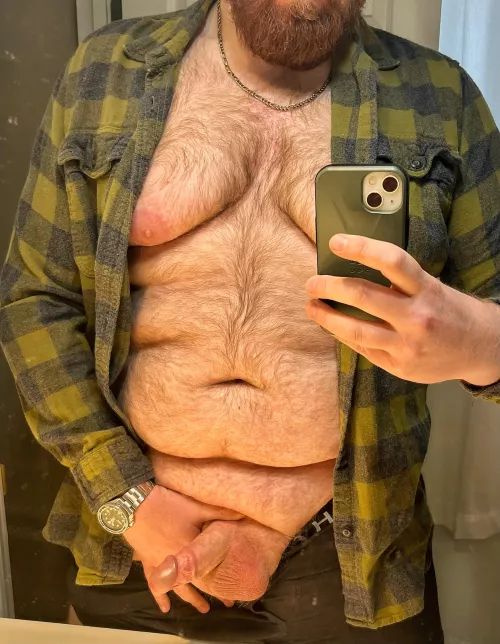 Who else loves flannel fridays? 🙌🏻