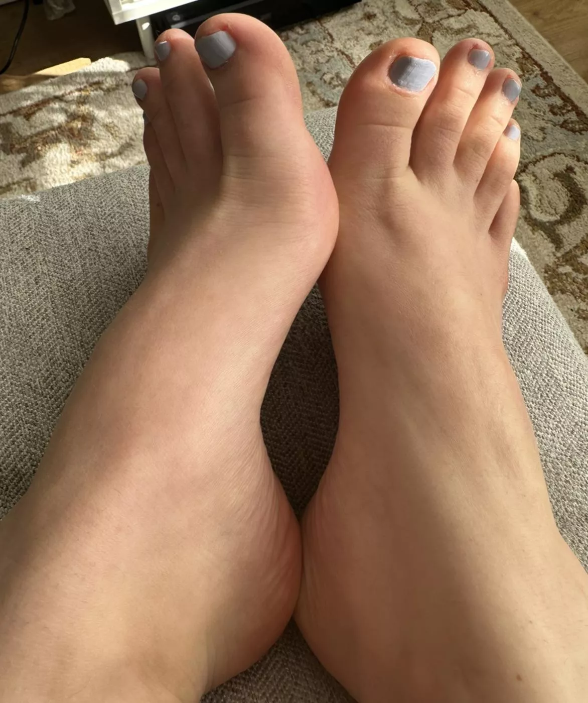 Who’s going to worship these all weekend long?? I even got a fresh pedicure for you!