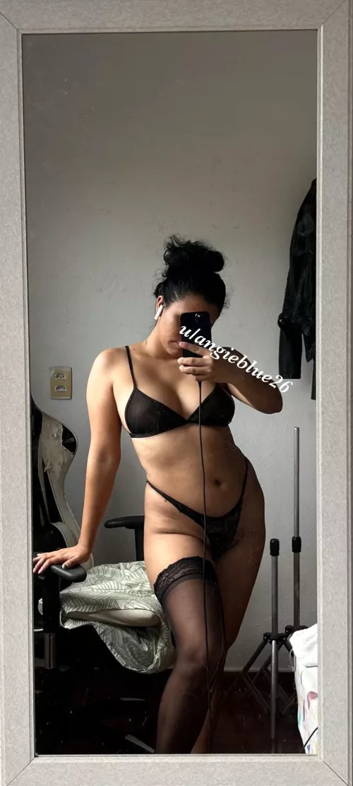 Would you jerk off to me?