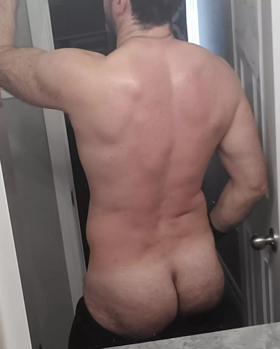 your next scratching post [42]