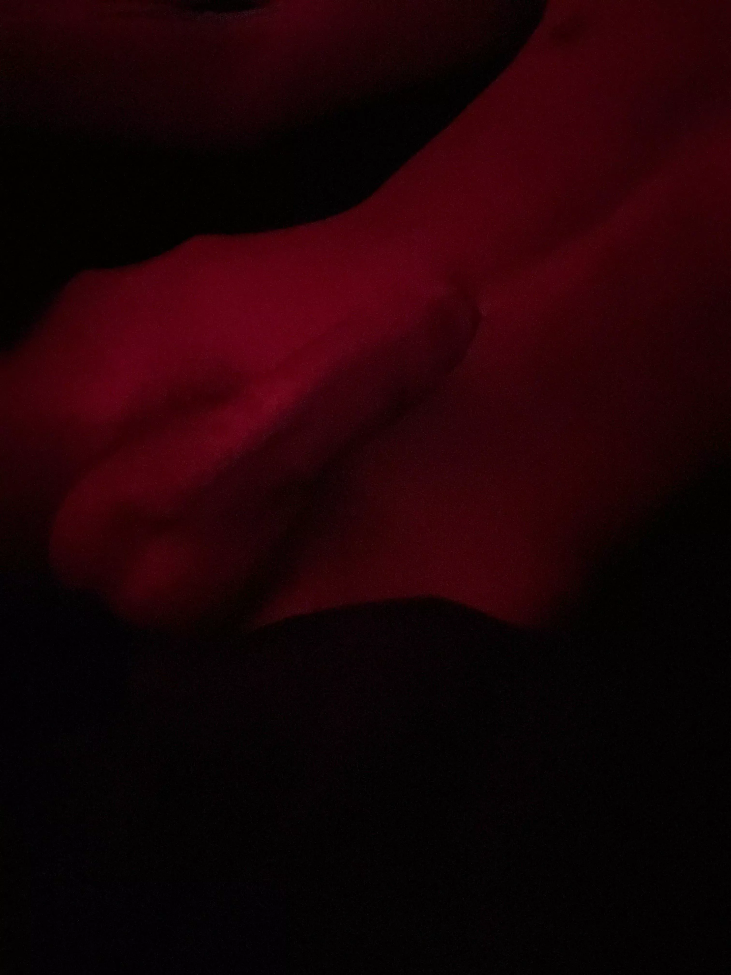 [18] feelin bored and wants a lil fun