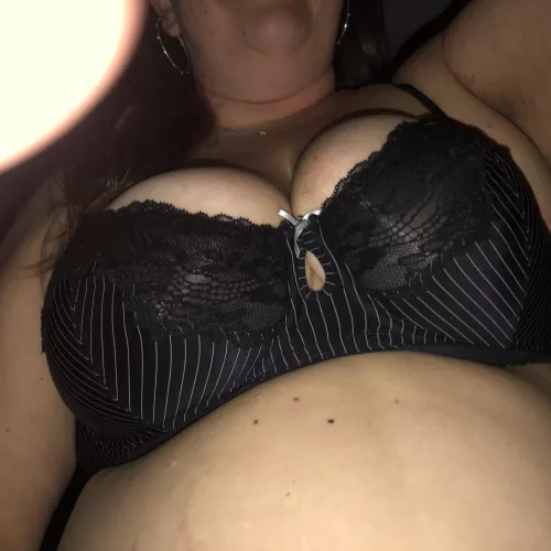 43 yo Wife On Her Ride…Looking Good In Her New Bra!!