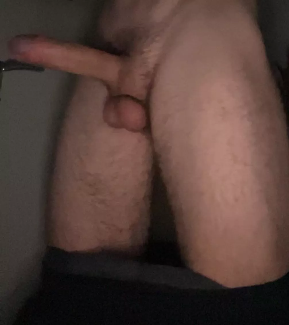 alpha looking for a chat cuckold couple. all betas hit my dms!