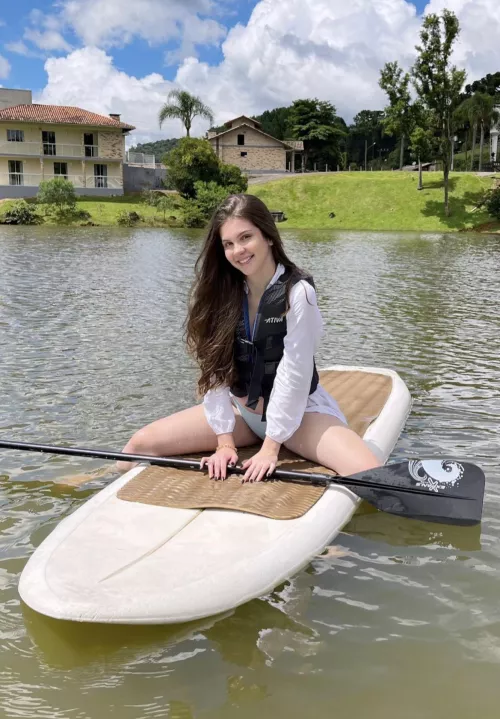 Beautiful day and lady 😍