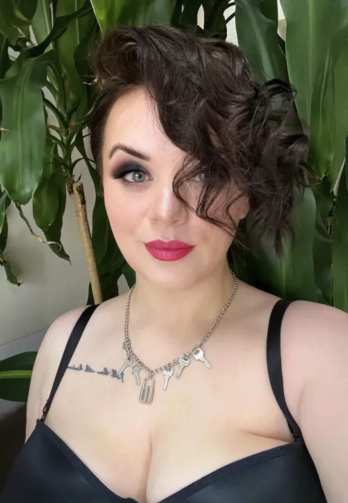 Cruel [domme] will humiliate you because of your penis size, put you in the cage, hang the key on her necklace. And you’ll love it and beg for more!