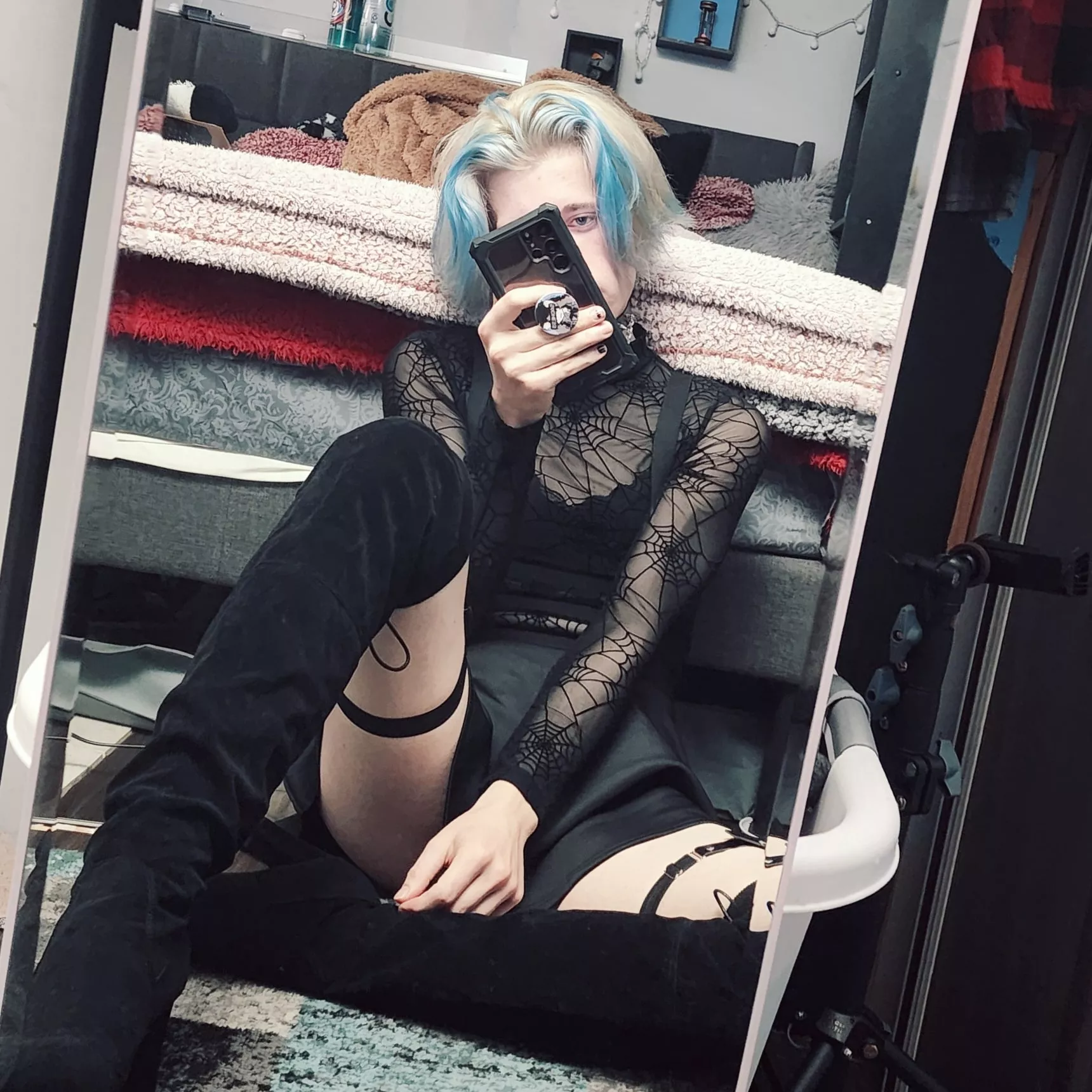 Help! I've fallen for you! 💕