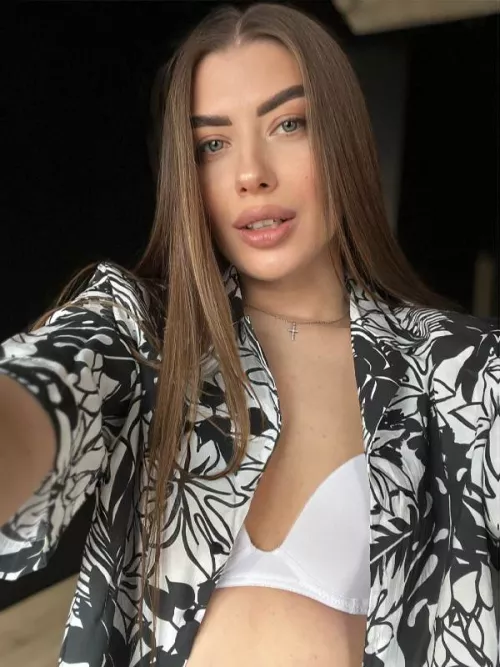 Help! My nippples needs sucking too.