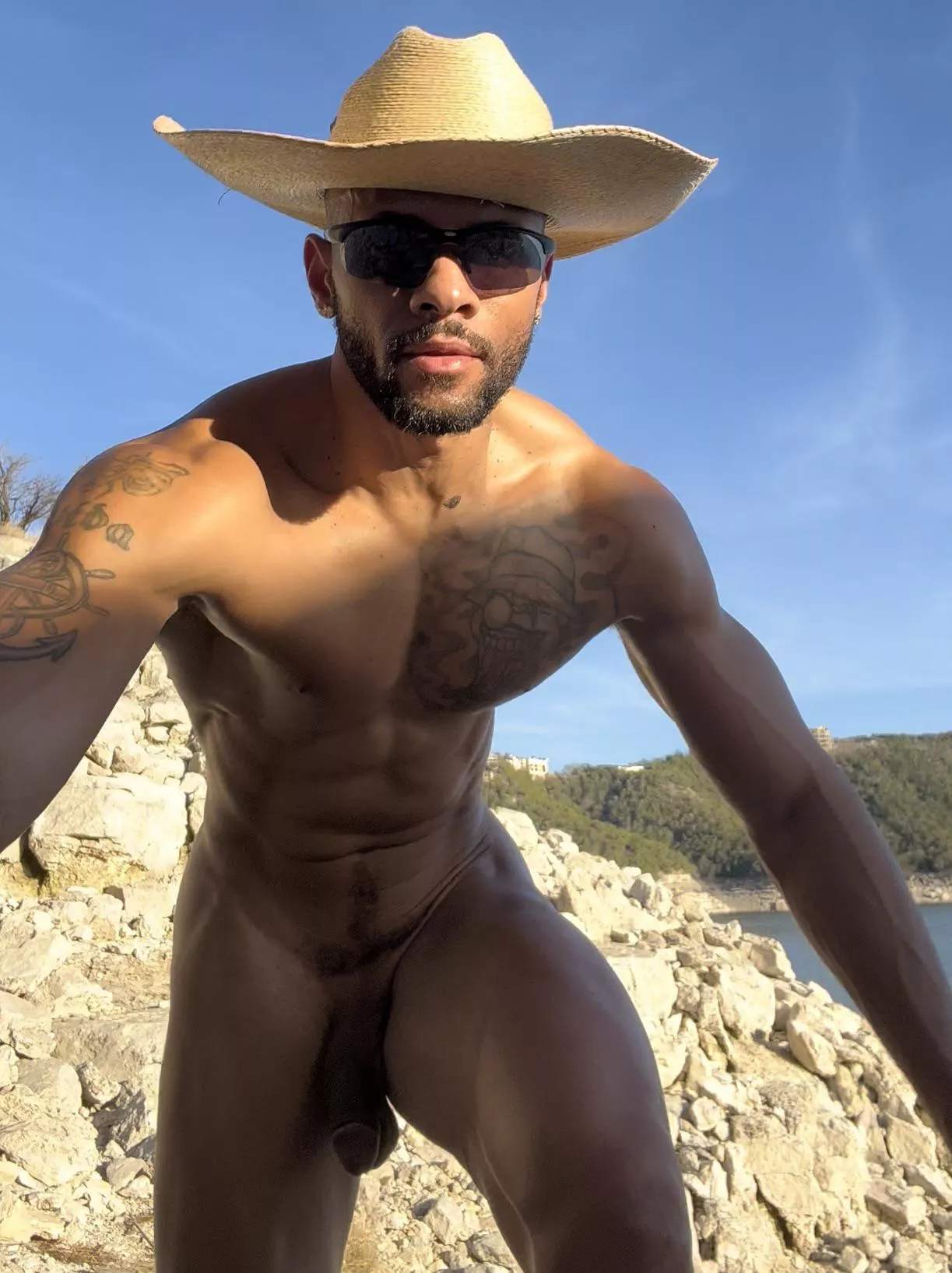 Hippie Hollow in February for the win ☀️22223