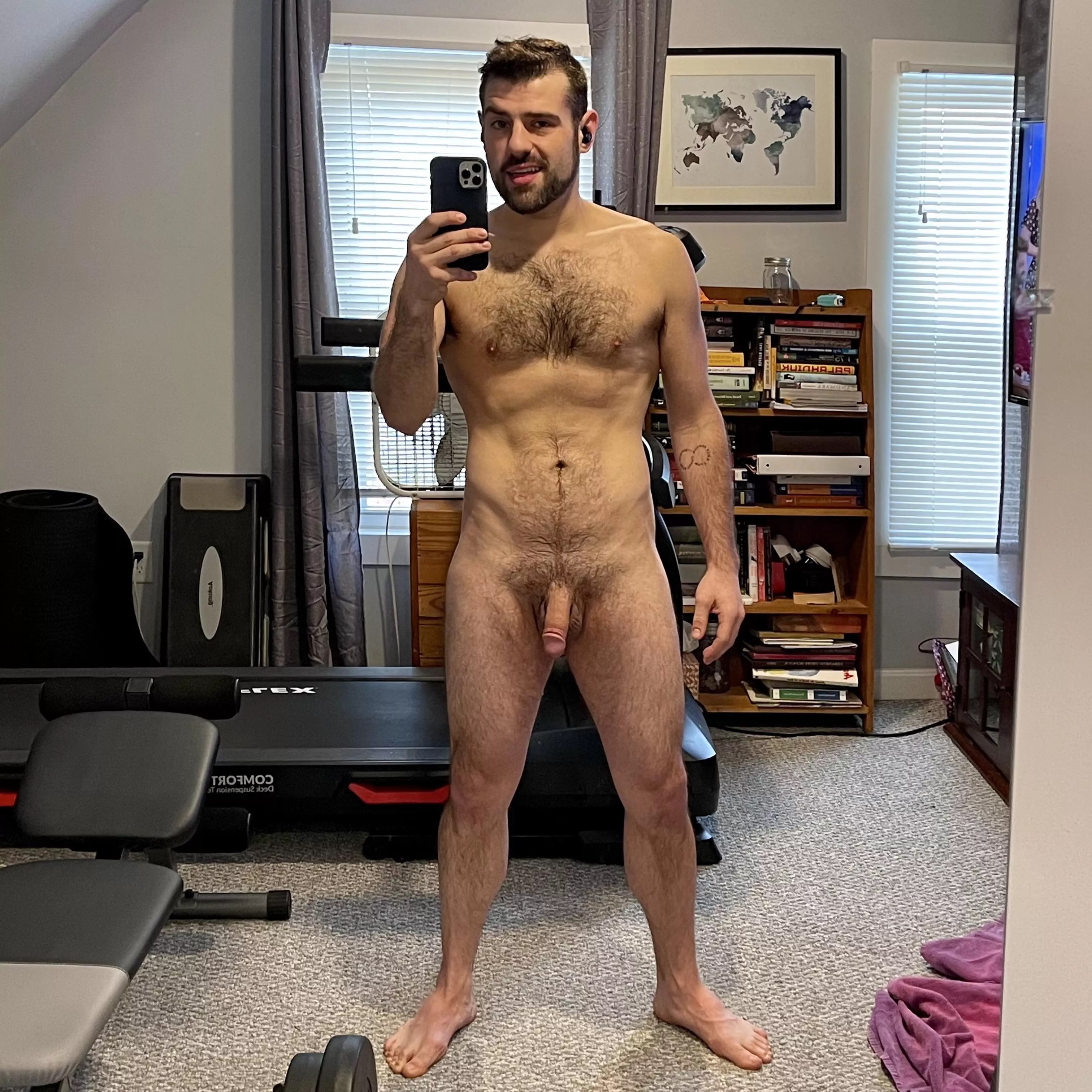 How’s it hangin? 😇😈