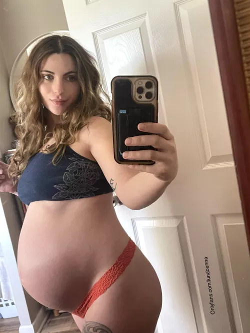 I have soo much pregnancy porn recorded