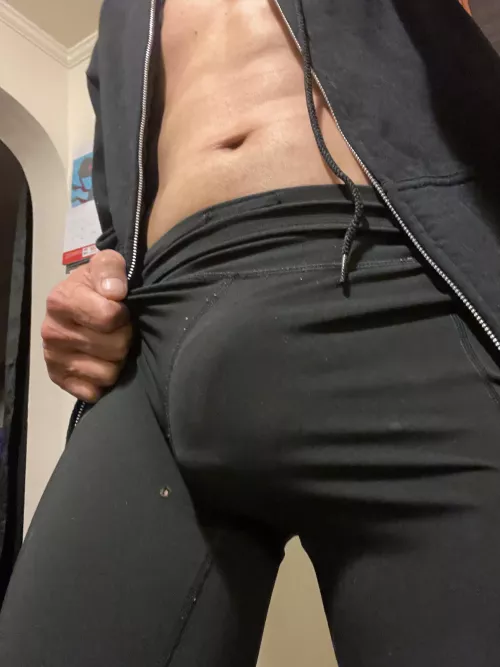 My spandex bulge
