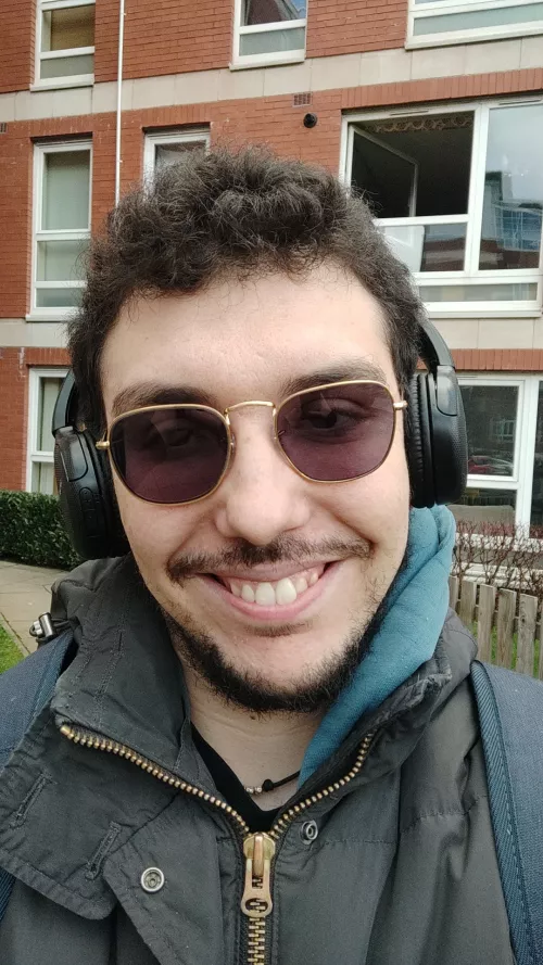 Of course when I decide to put sunglasses on clouds cover the sun 😅