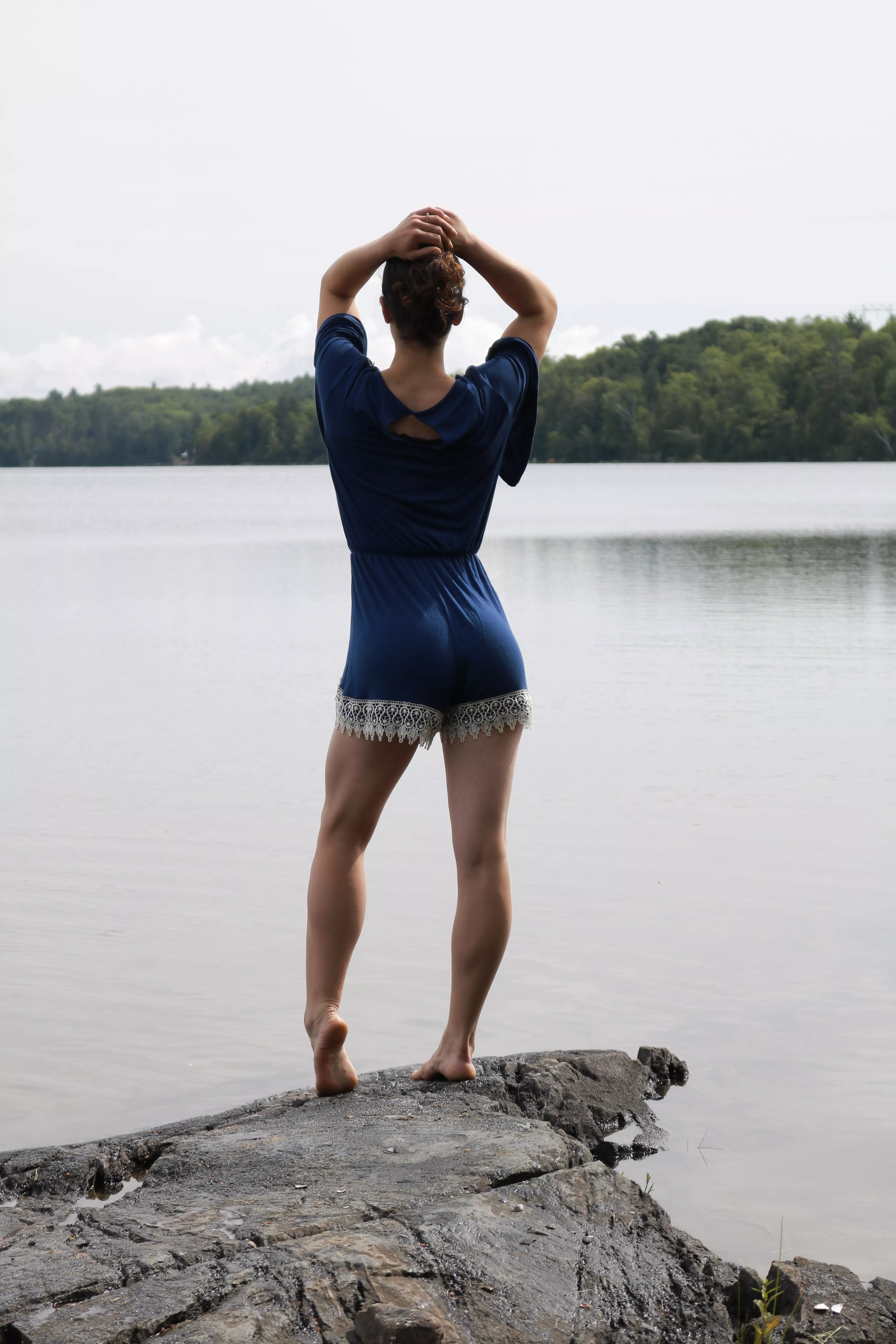 Strong Legs and a Beautiful View 😍