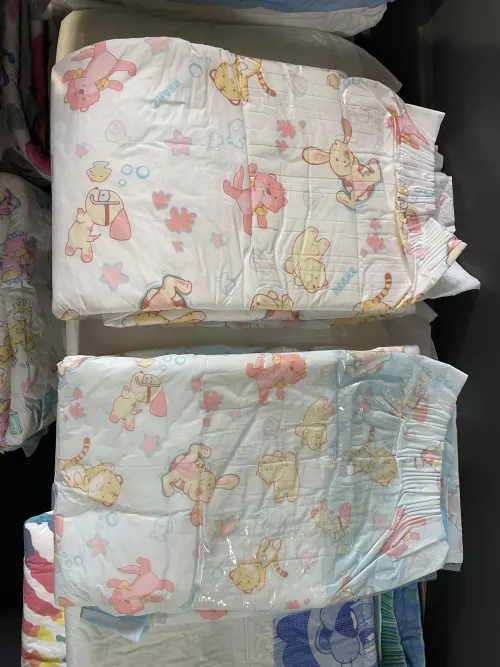 Which versions diaper is the blue one?