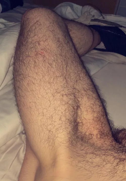 24 m , straight from Spain looking for bros to have some fun, add me: pablolotan