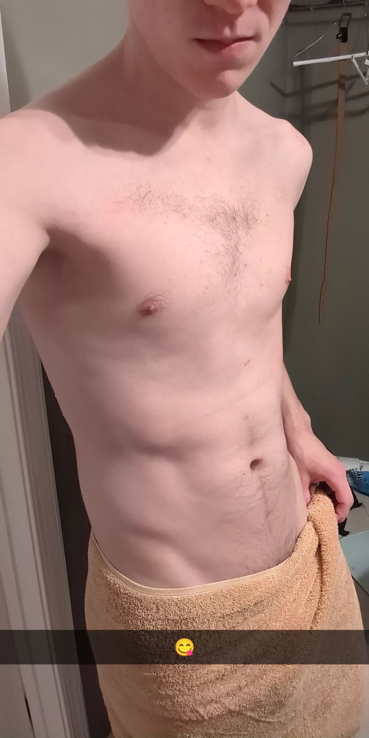 26m Bored. Around my age / younger guys feel free to add me @dfi702