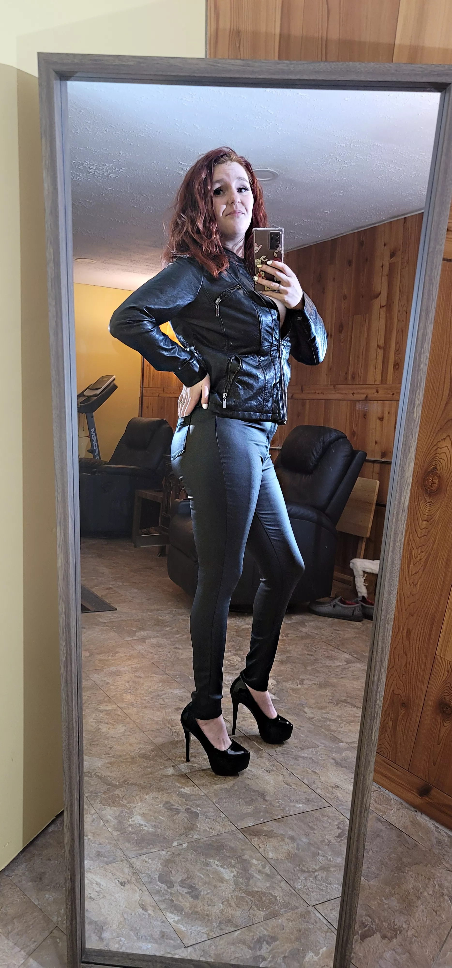 are leather outfits still a thing?