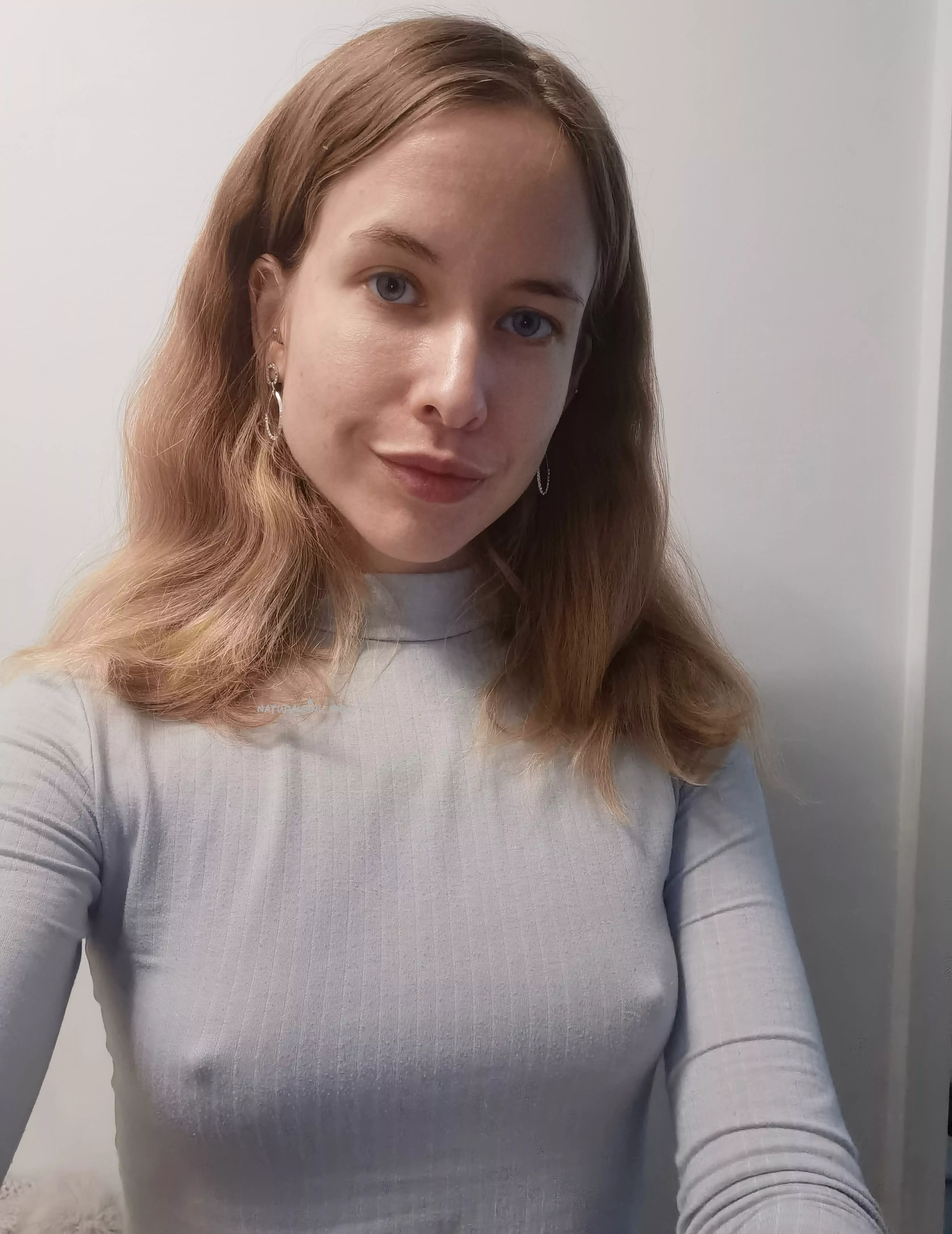 Could you keep eye contact on the street?